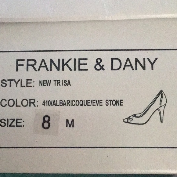 Size 8 Frankie & Dany heels - Picture 3 of 4